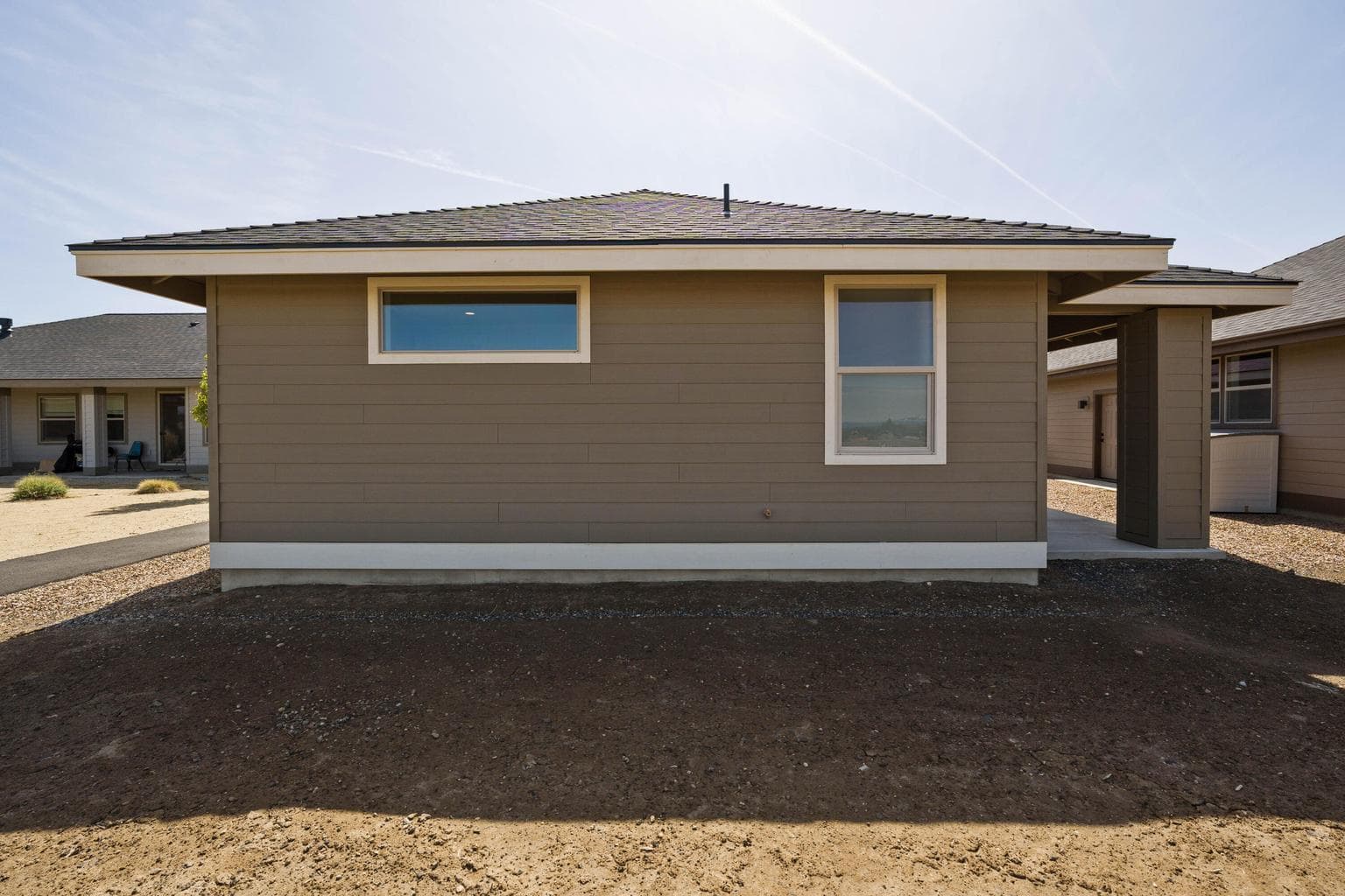 Photo of 2633 Redwood 5 of 34
