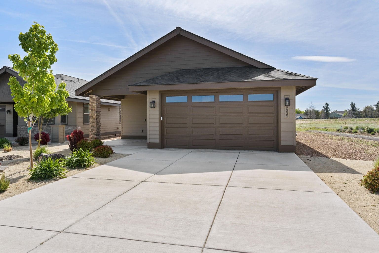 2522 Redwood
