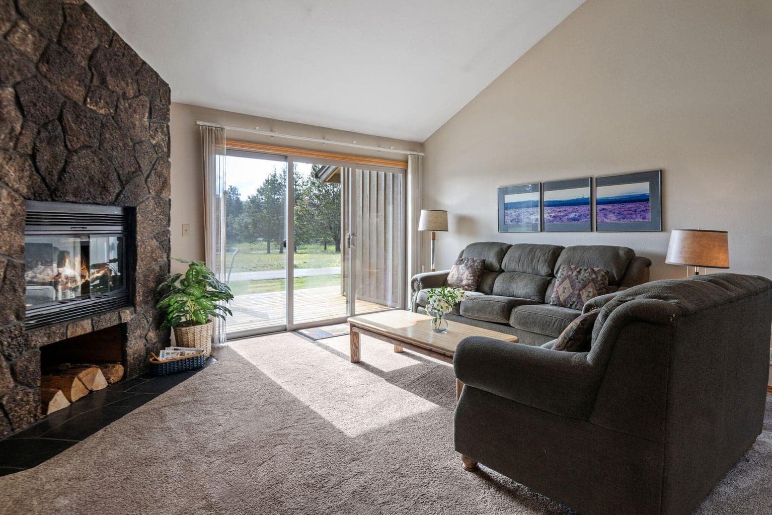 Photo of 57379 Lake Aspen Court 6 of 23
