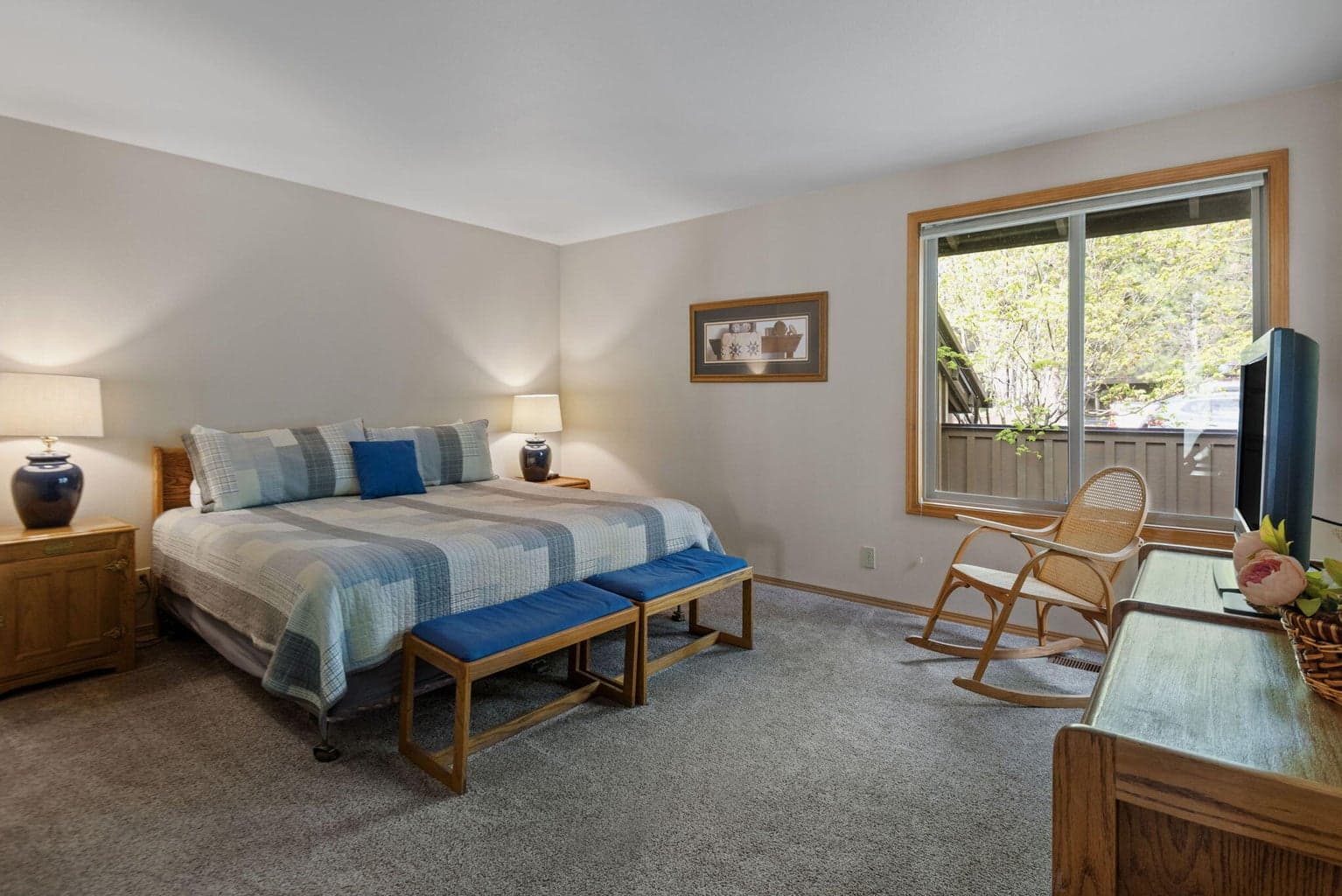 Photo of 57379 Lake Aspen Court 12 of 23