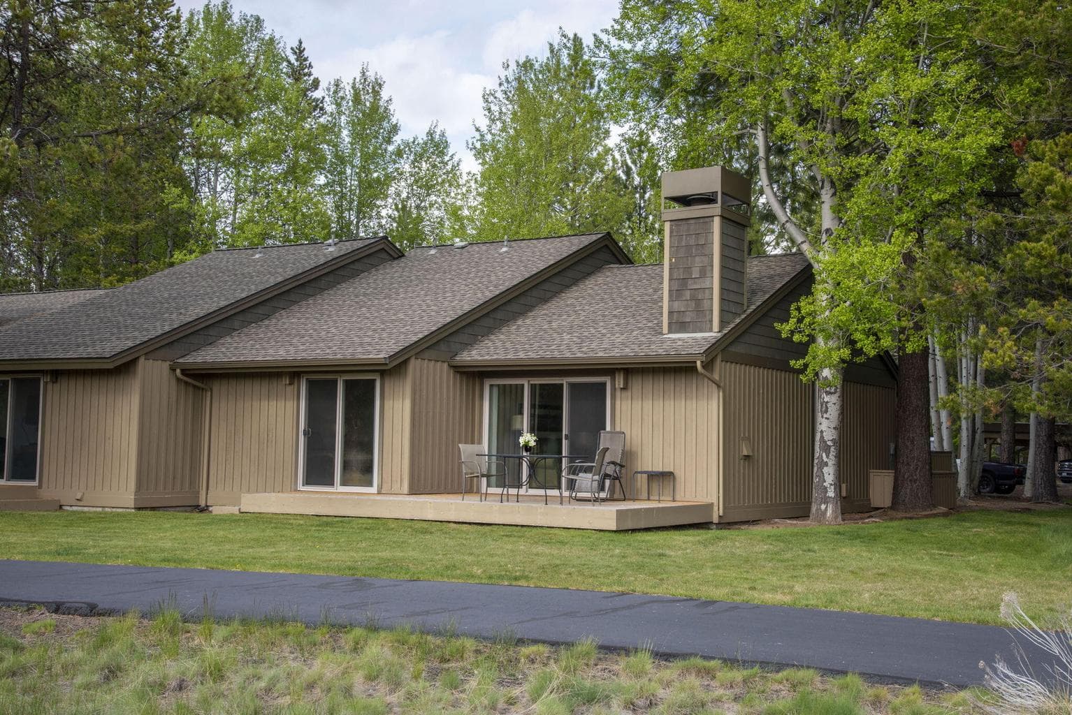 Photo of 57379 Lake Aspen Court 19 of 23