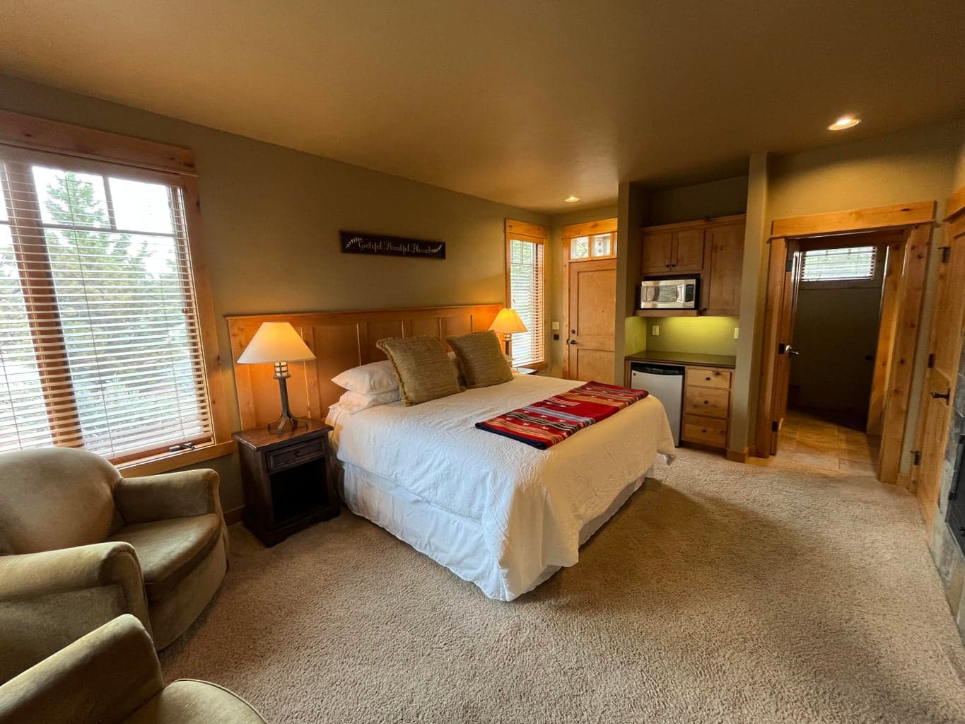 Photo of 16716 Brasada Ranch Rd 3 of 20