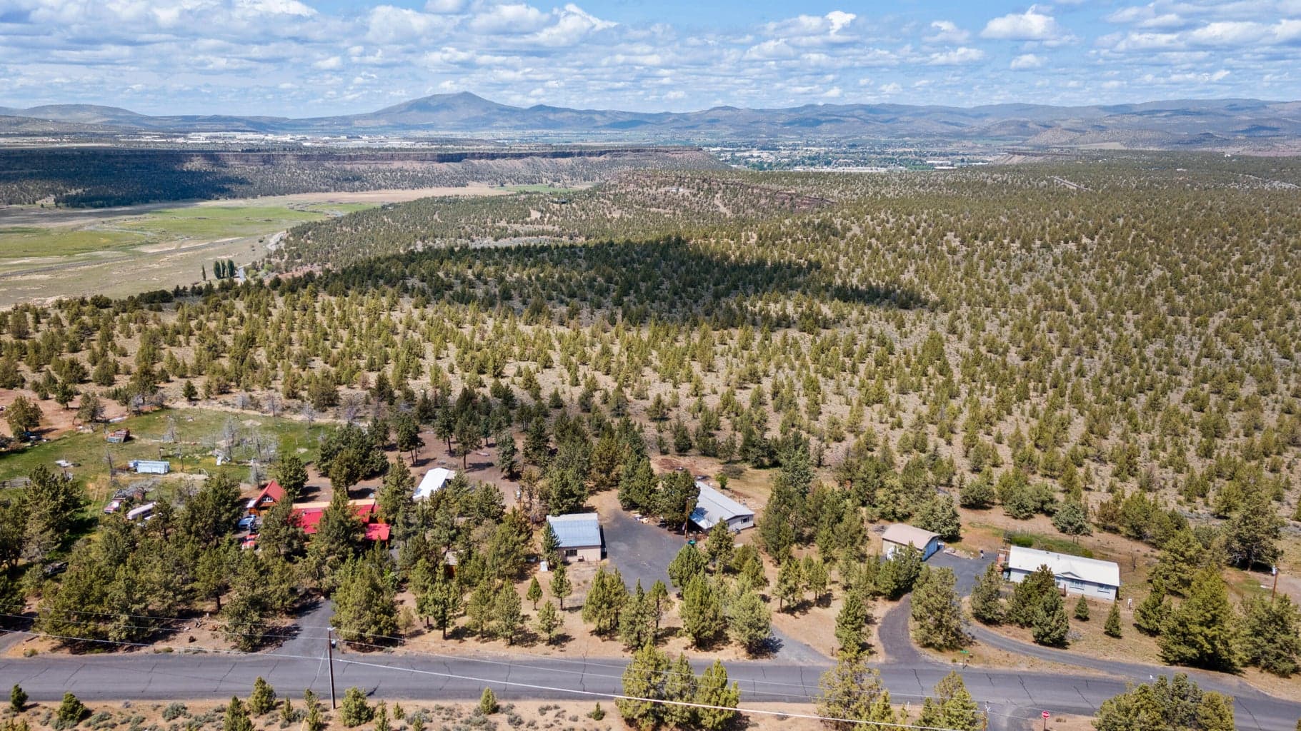Photo of 791 SE Akins Drive 36 of 45