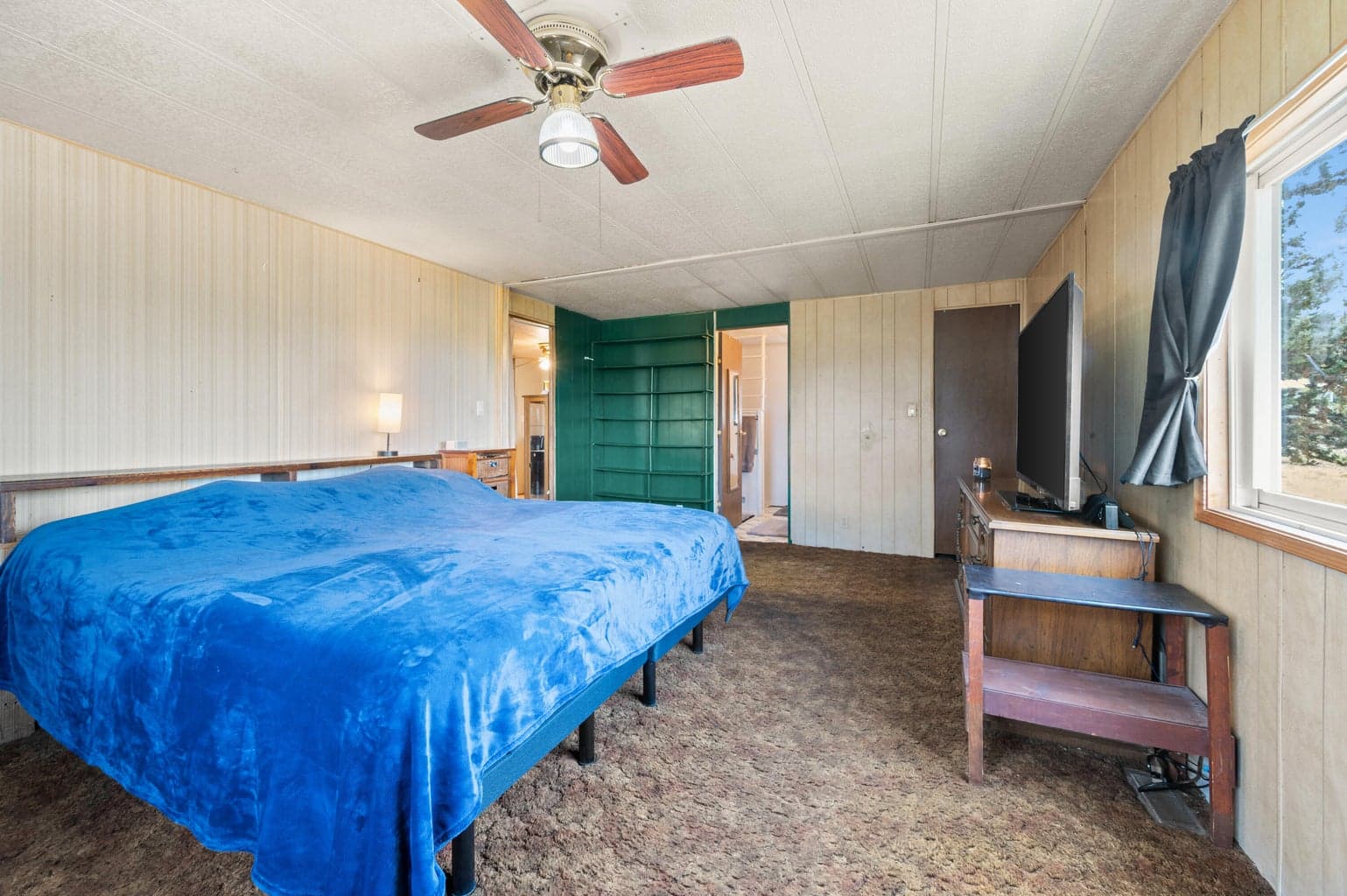 Photo of 791 SE Akins Drive 15 of 45