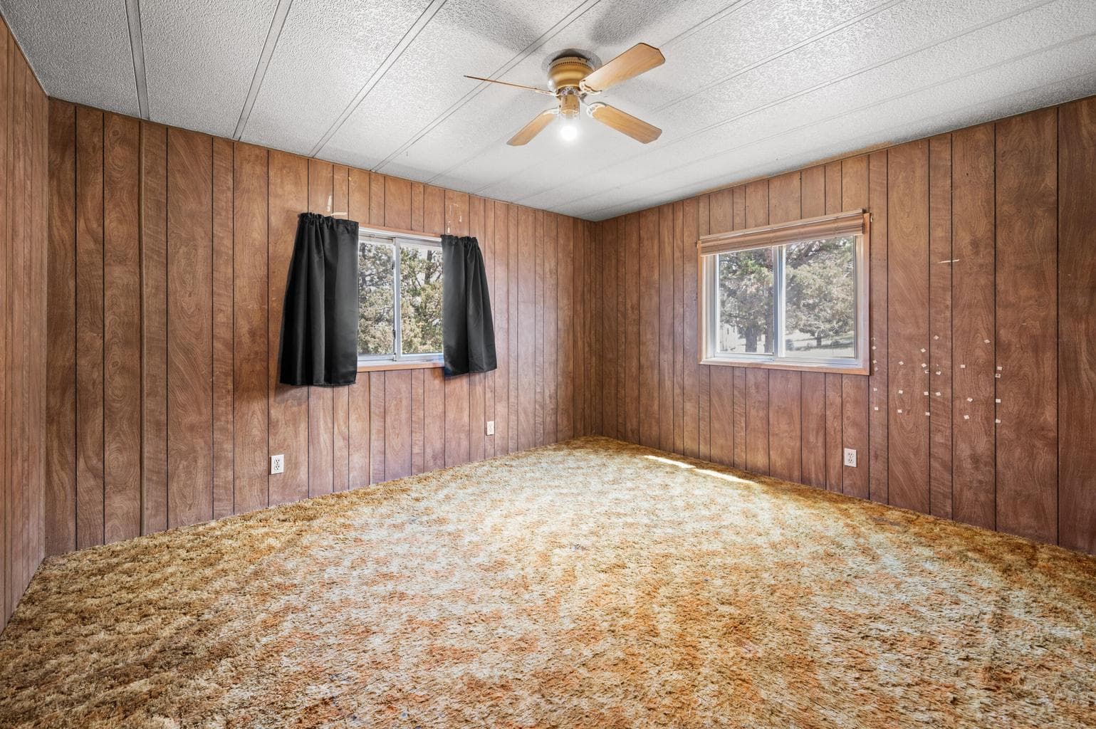 Photo of 791 SE Akins Drive 18 of 45