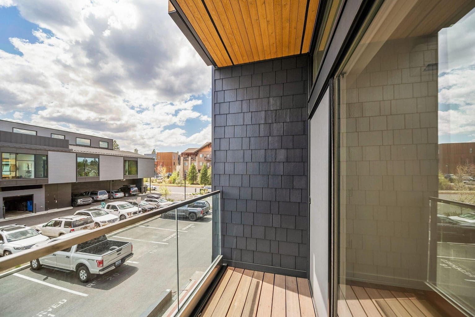Photo of 2745 NW Ordway Avenue 23 of 27