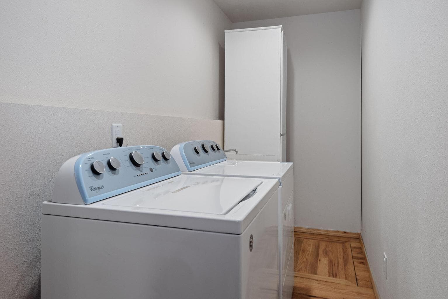 Photo of 16018 Park Drive 18 of 25