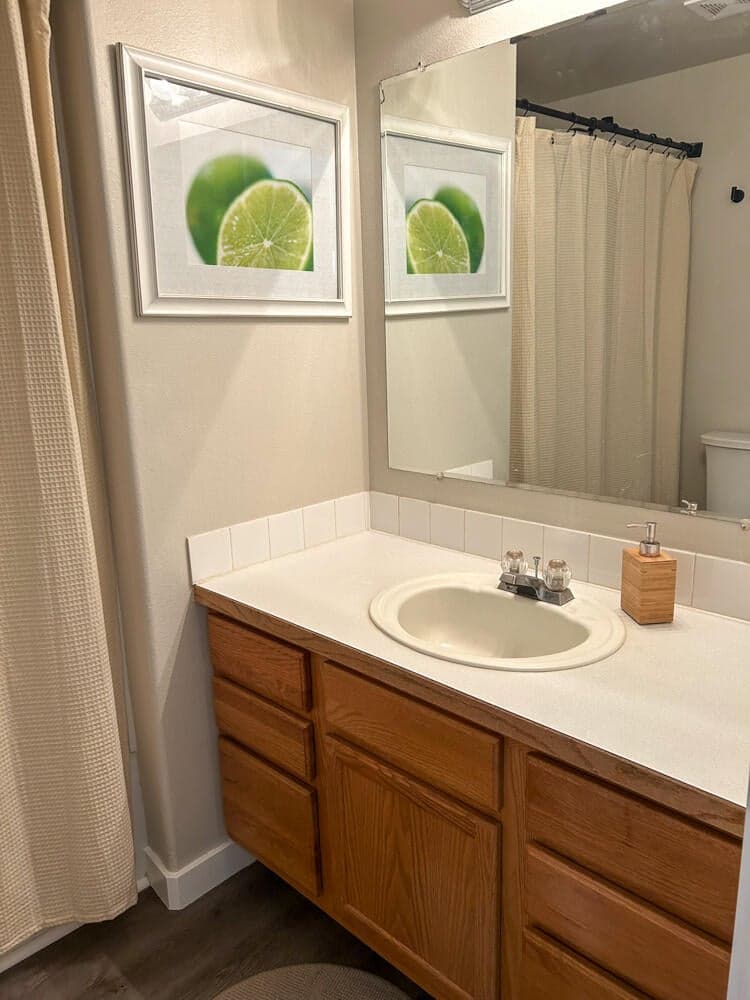 Photo of 1644 SE Riviera Drive 12 of 16