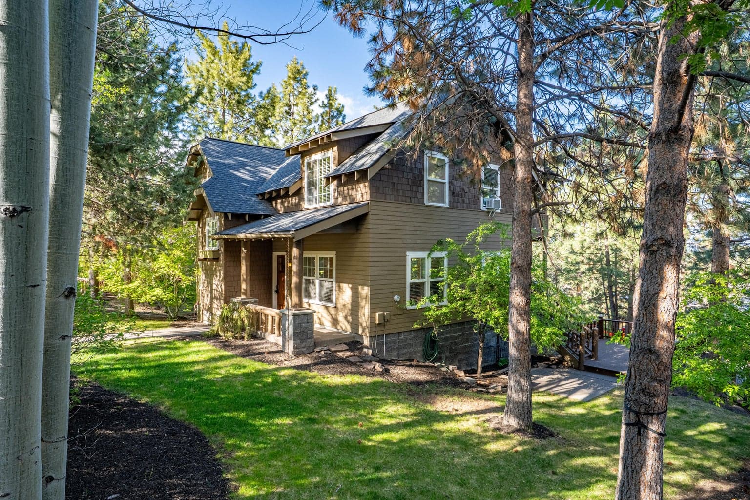 Highly desired Miller Heights neighborhood, with access to all the amenities that Bend's Westside has to offer.