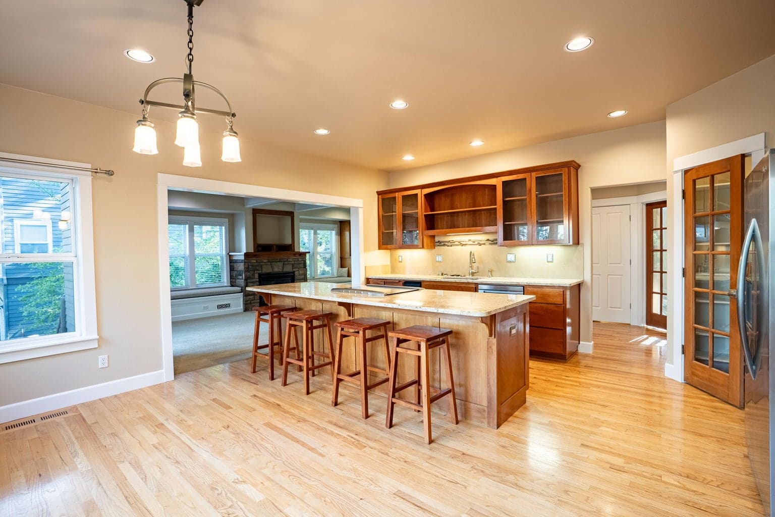 Kitchen, dining and pantry