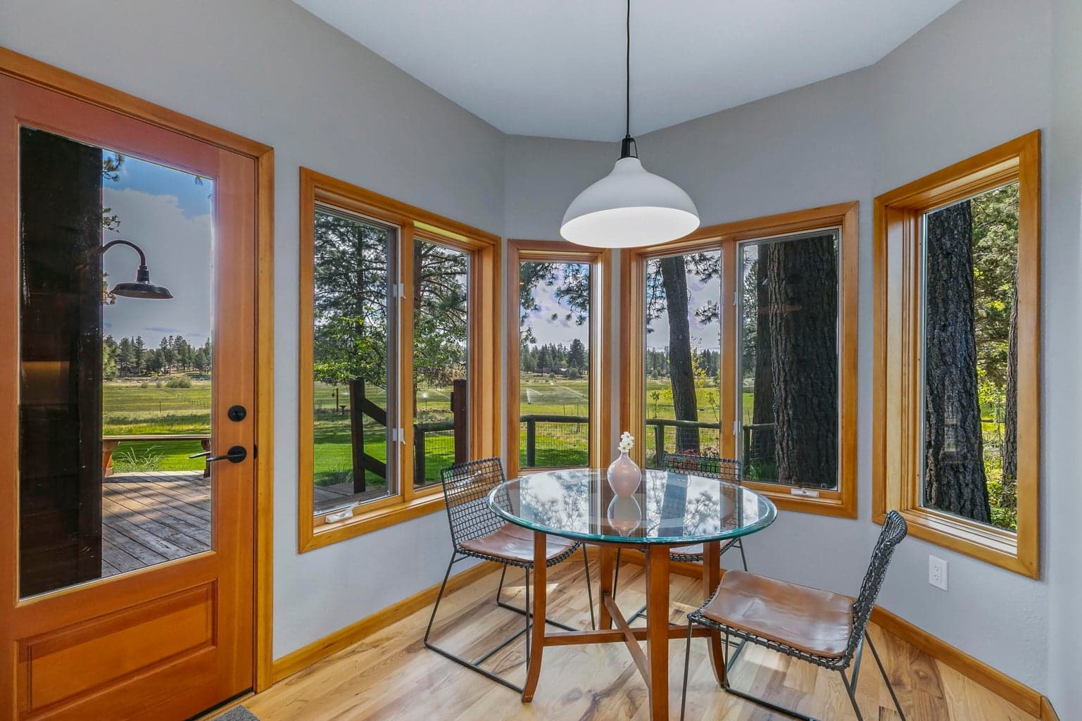 Photo of 15864 Blue Jay Way 20 of 41