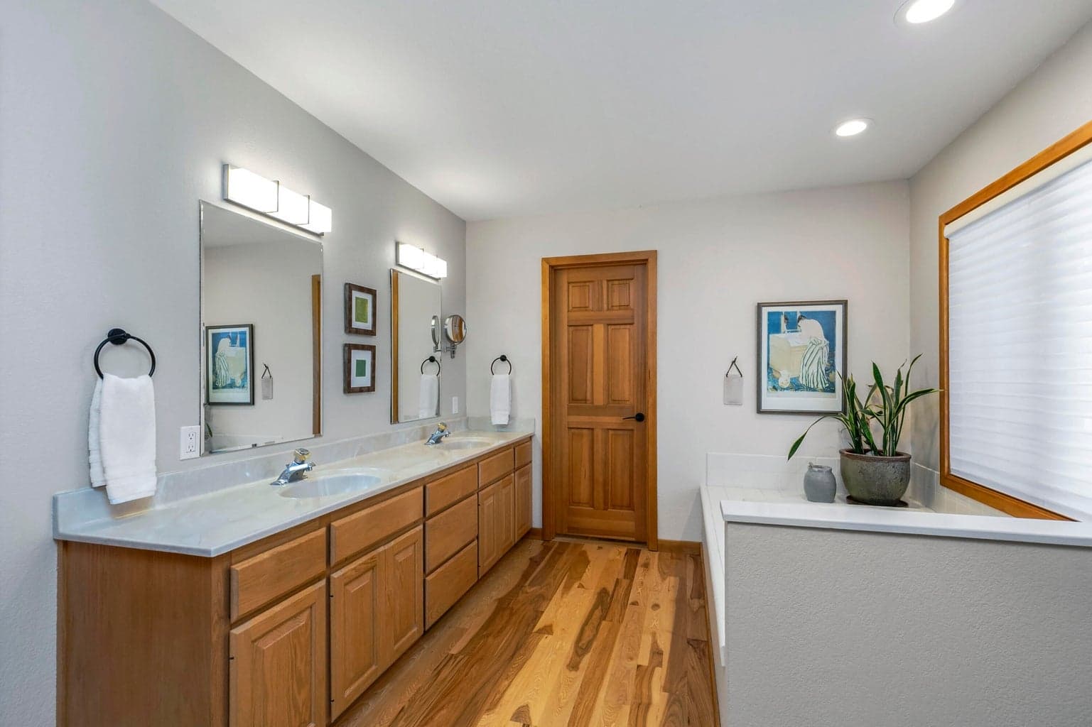 Photo of 15864 Blue Jay Way 24 of 41