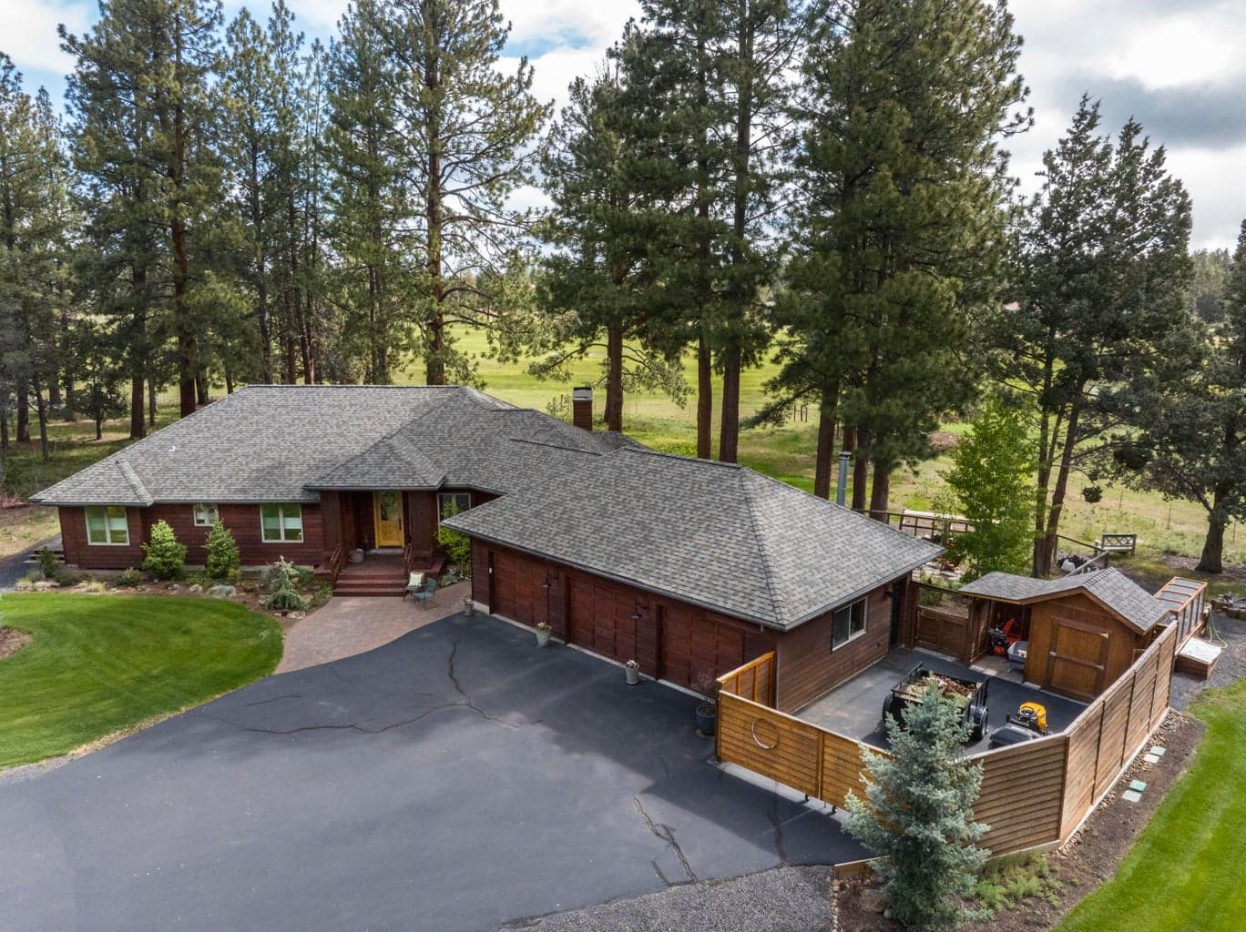 Photo of 15864 Blue Jay Way 34 of 41
