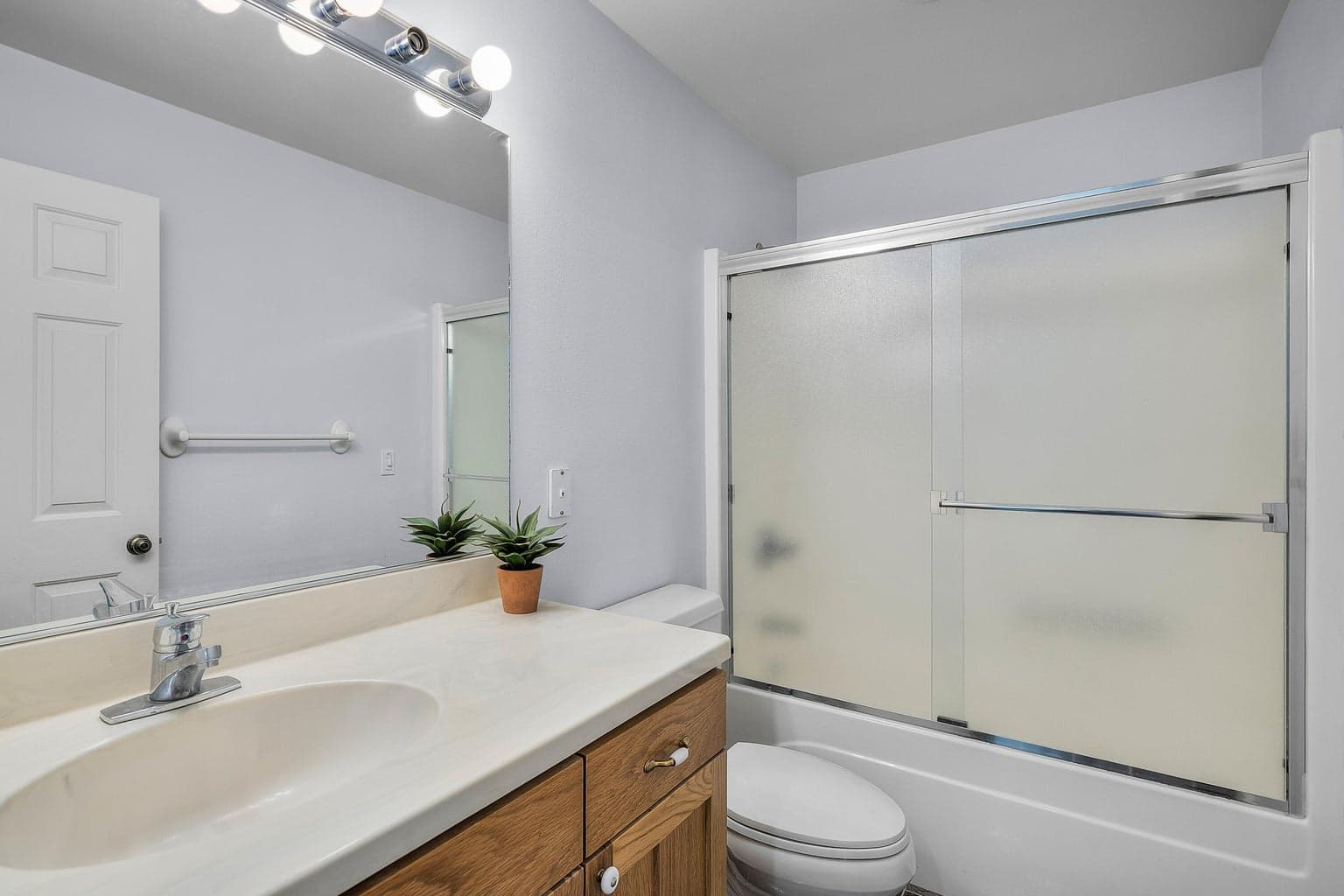 Bathroom 3 downstairs.