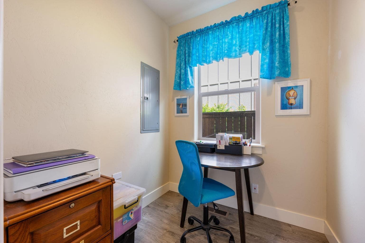 Photo of 63115 NE De Haviland Street 24 of 45