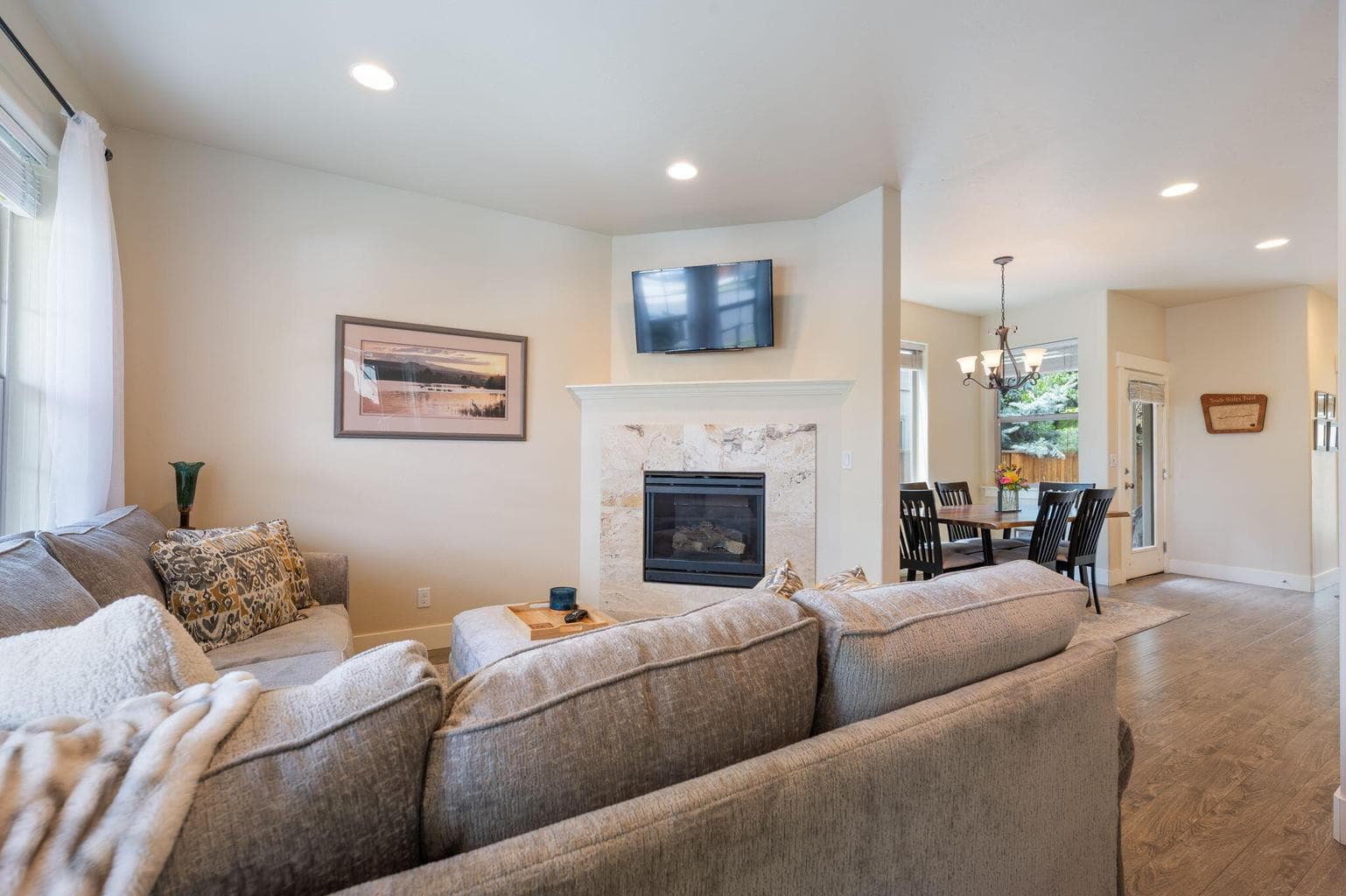 Photo of 63115 NE De Haviland Street 20 of 45