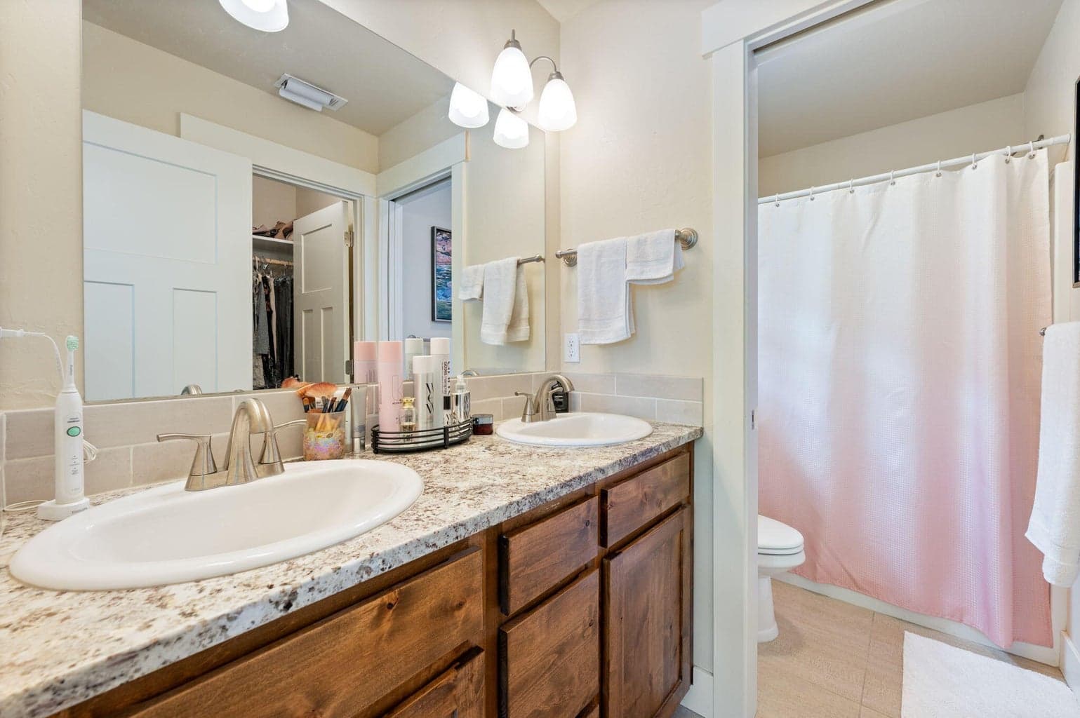 Photo of 63115 NE De Haviland Street 30 of 45