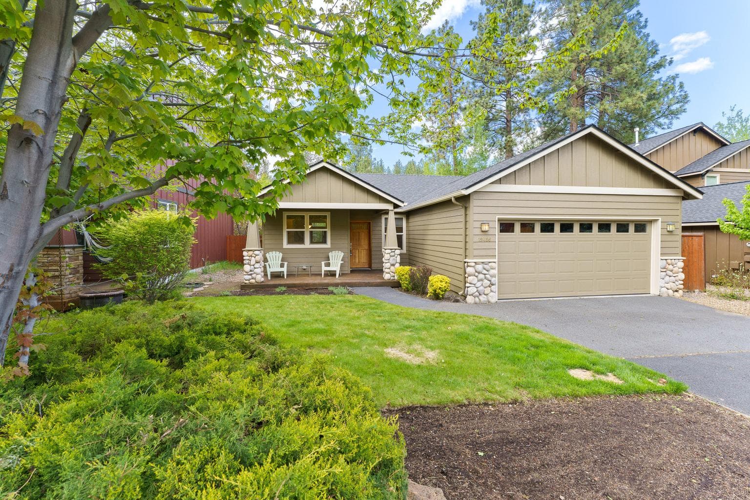 Photo of 19486 Brookside 2 of 27