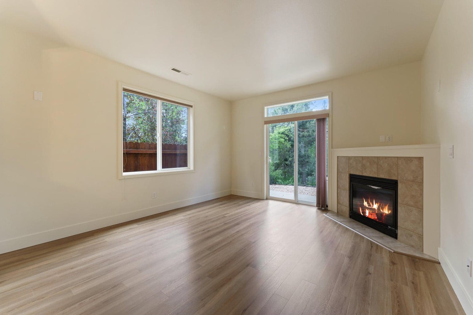Photo of 19486 Brookside Way 20 of 27
