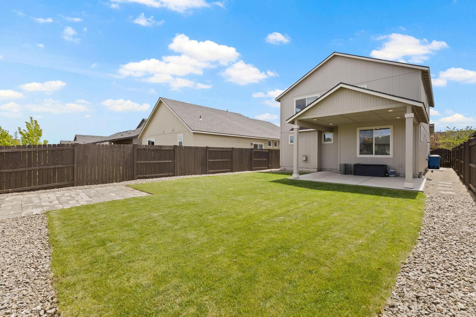 Photo of 2555 NW Ivy Way 46 of 51