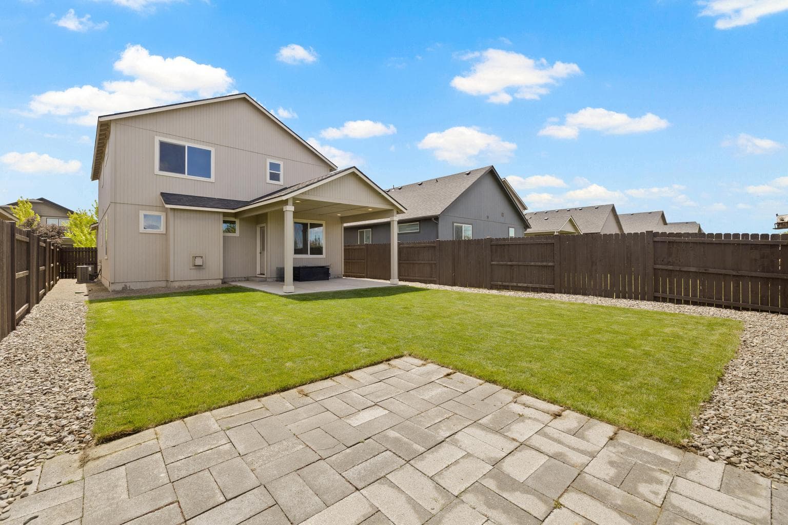 Photo of 2555 NW Ivy Way 47 of 51