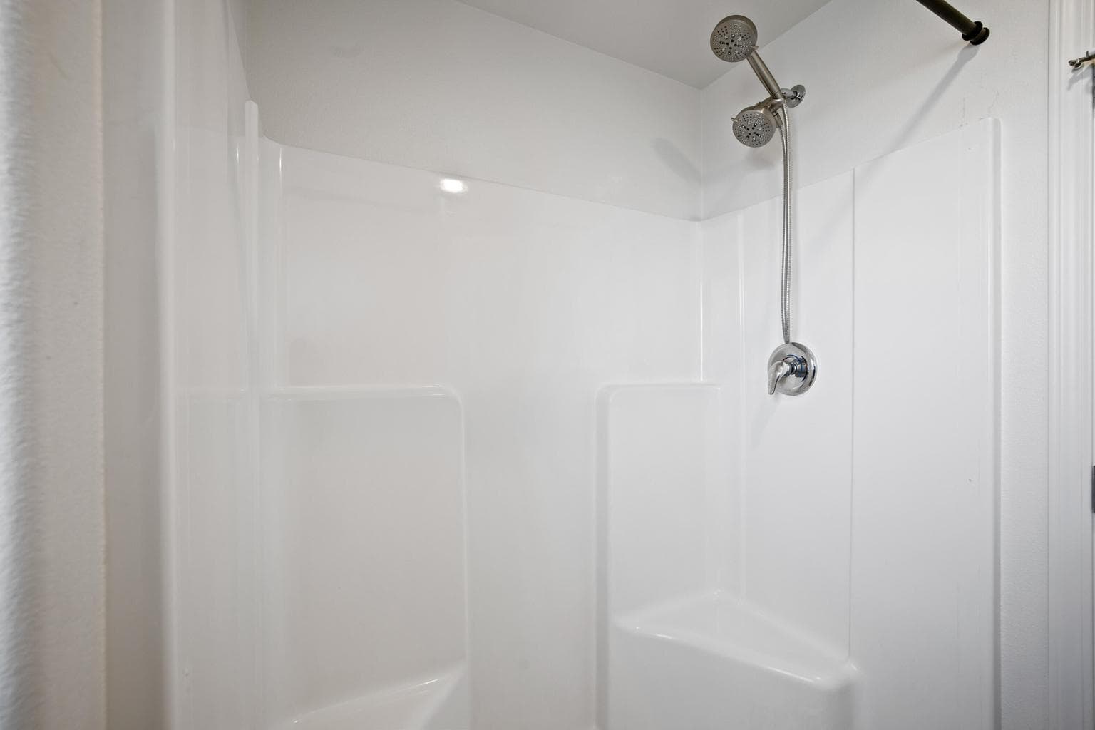 Photo of 2555 NW Ivy Way 38 of 51