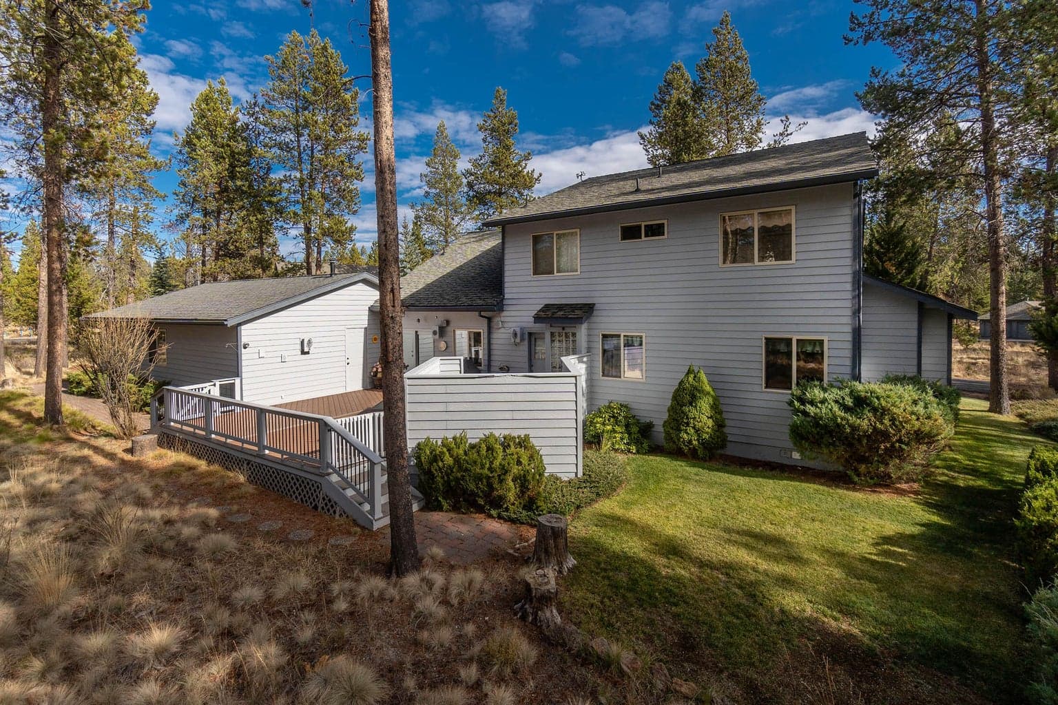 Photo of 57817 Mt Adams Lane 10 of 45