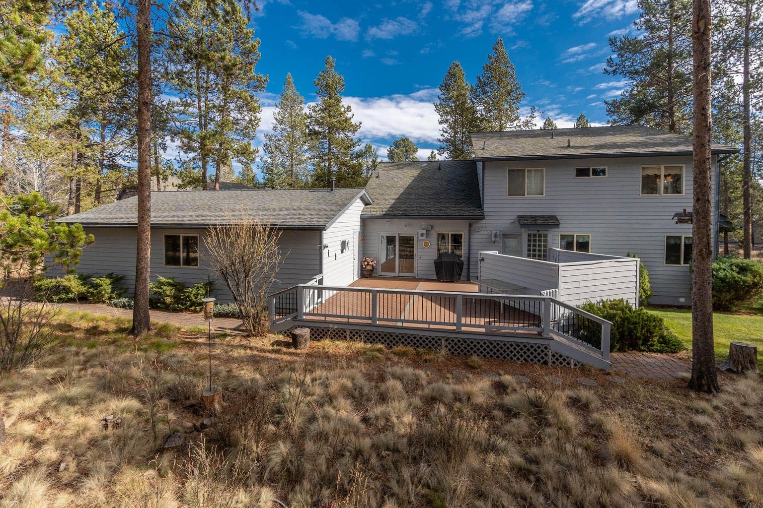 Photo of 57817 Mt Adams Lane 11 of 45