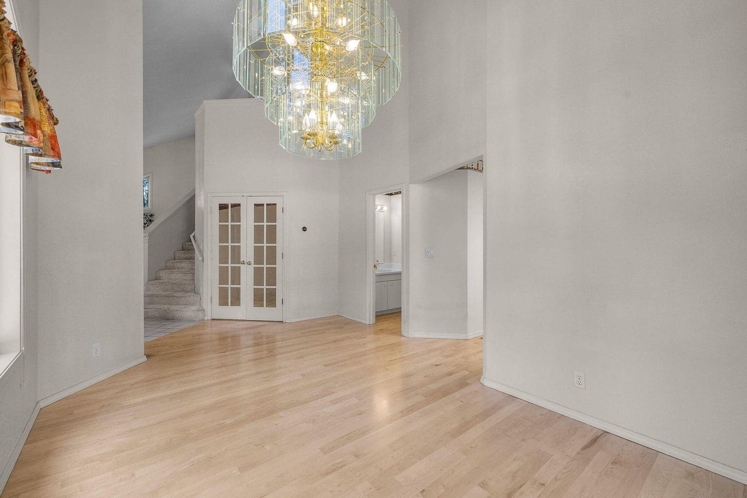 Photo of 57817 Mt Adams Lane 28 of 45