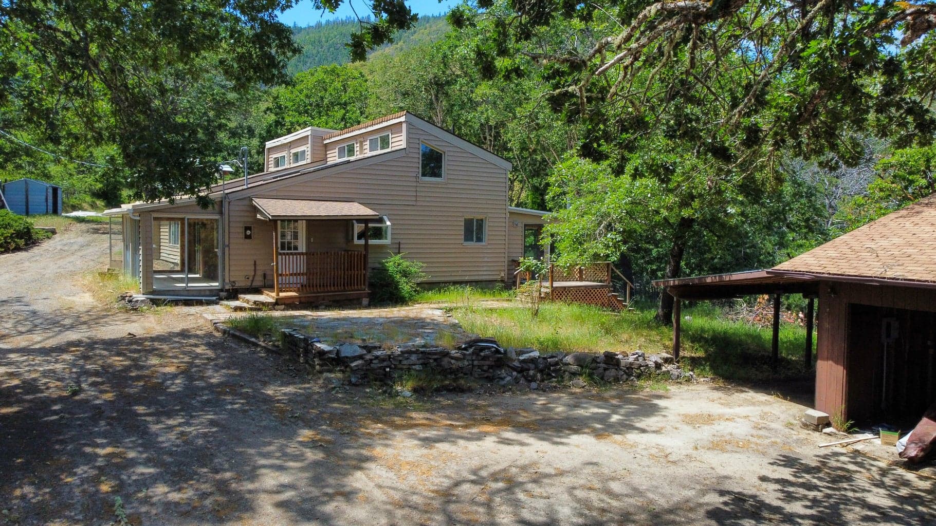 Photo of 2350 Galls Creek 5 of 39