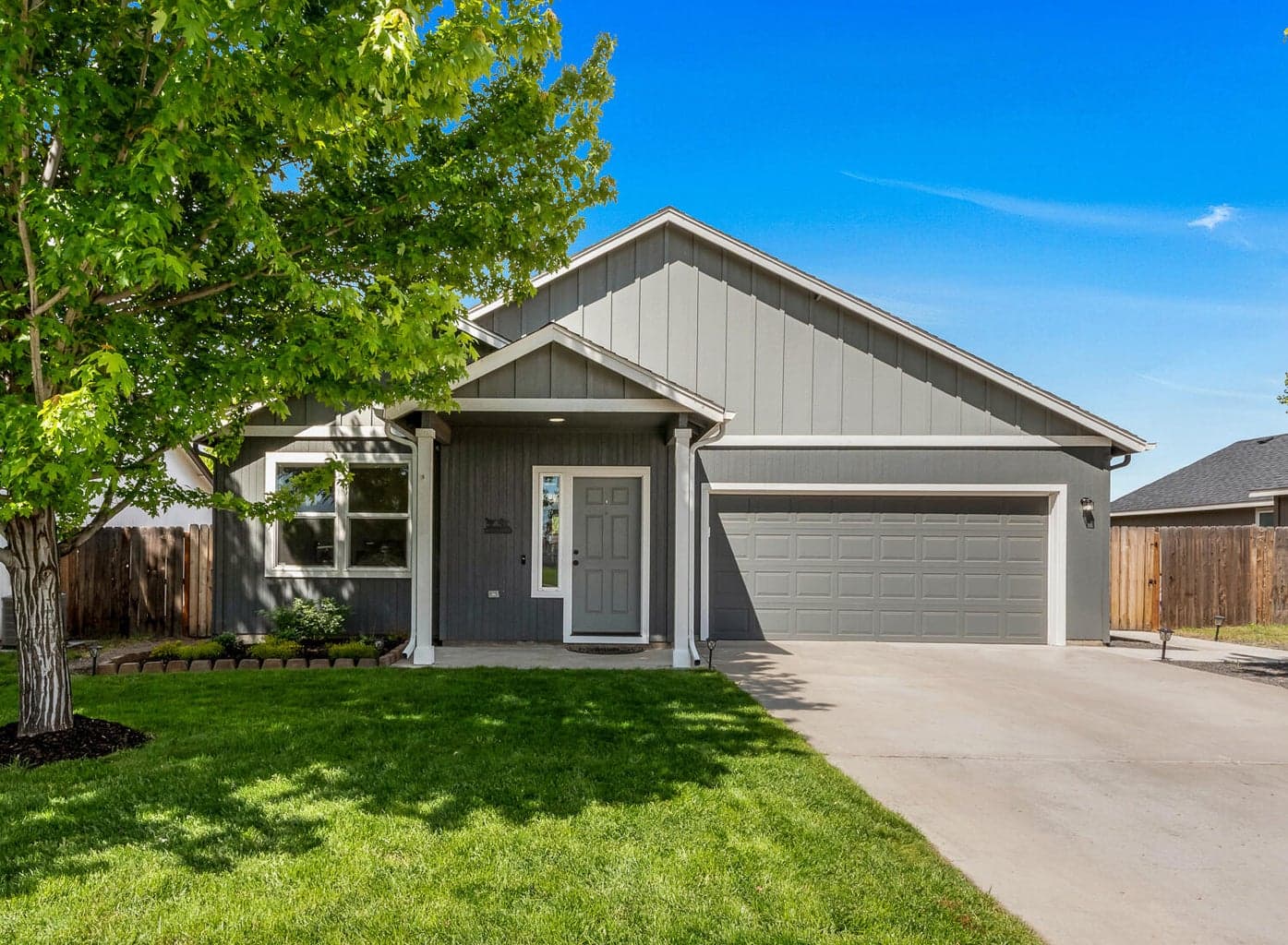 Photo of 2473 5th 1 of 23