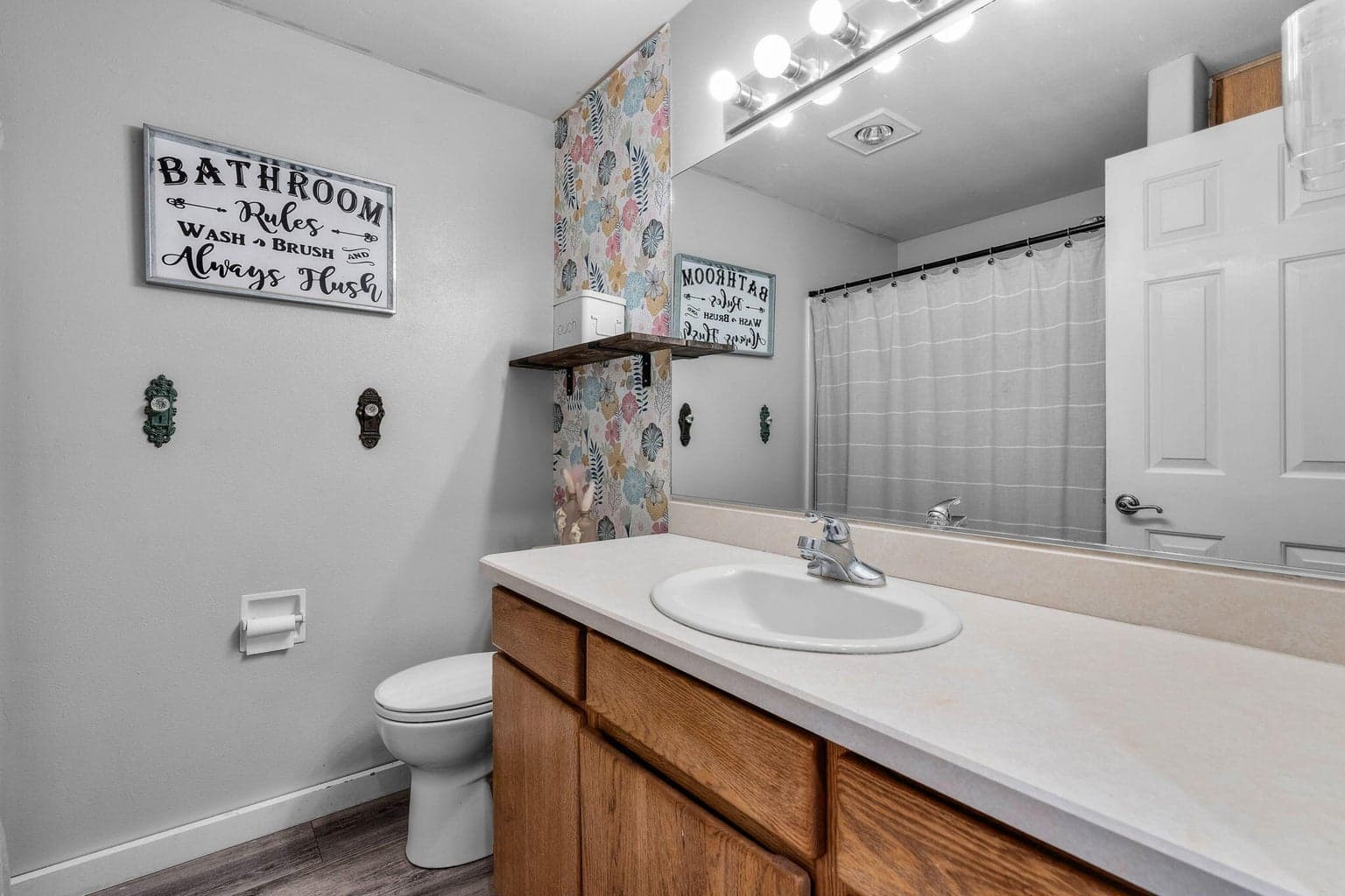Photo of 851 SE Rancho Lane 13 of 51