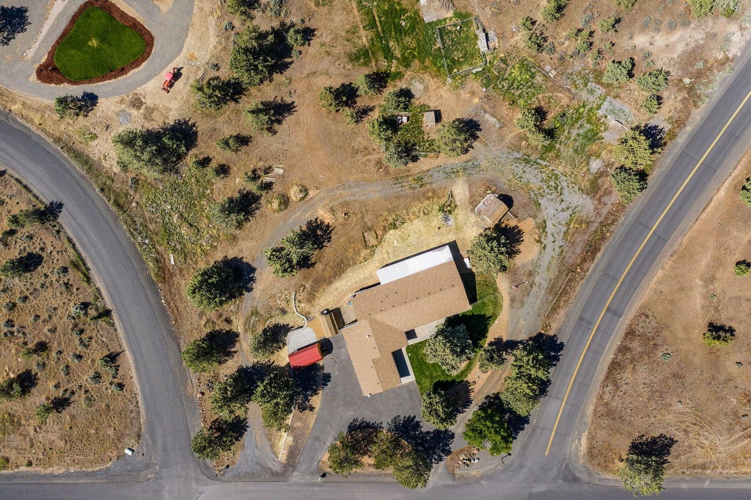 Photo of 851 SE Rancho Lane 28 of 51