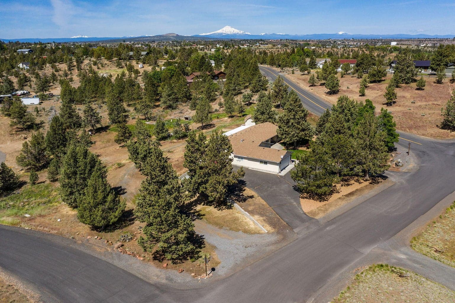 Photo of 851 SE Rancho Lane 40 of 51