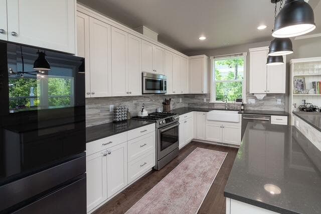 Photo of 20490 SE Braelen Lane 9 of 27