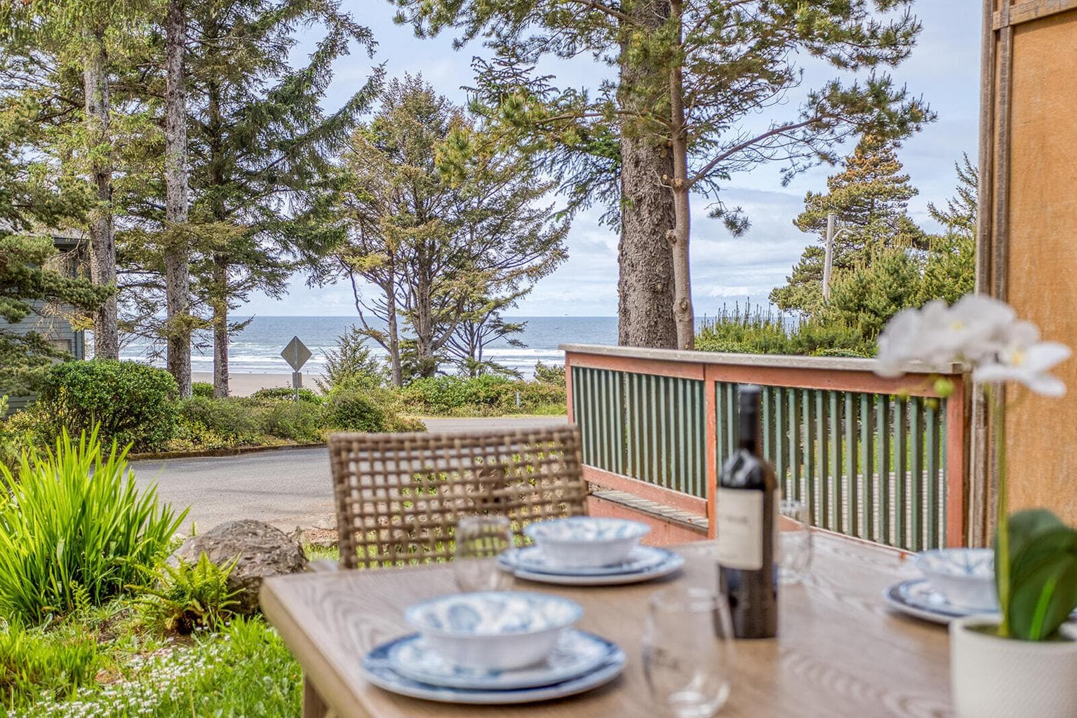 3360 Oceanview, Newport, 97365