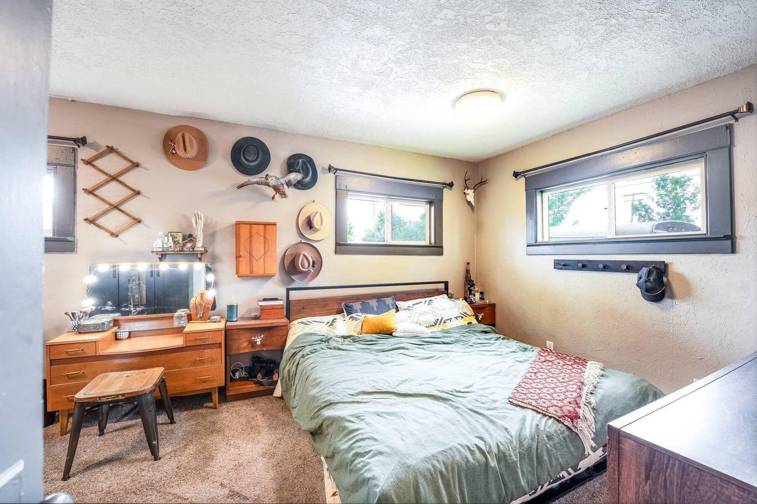 Photo of 703 SW 7th Street 9 of 19