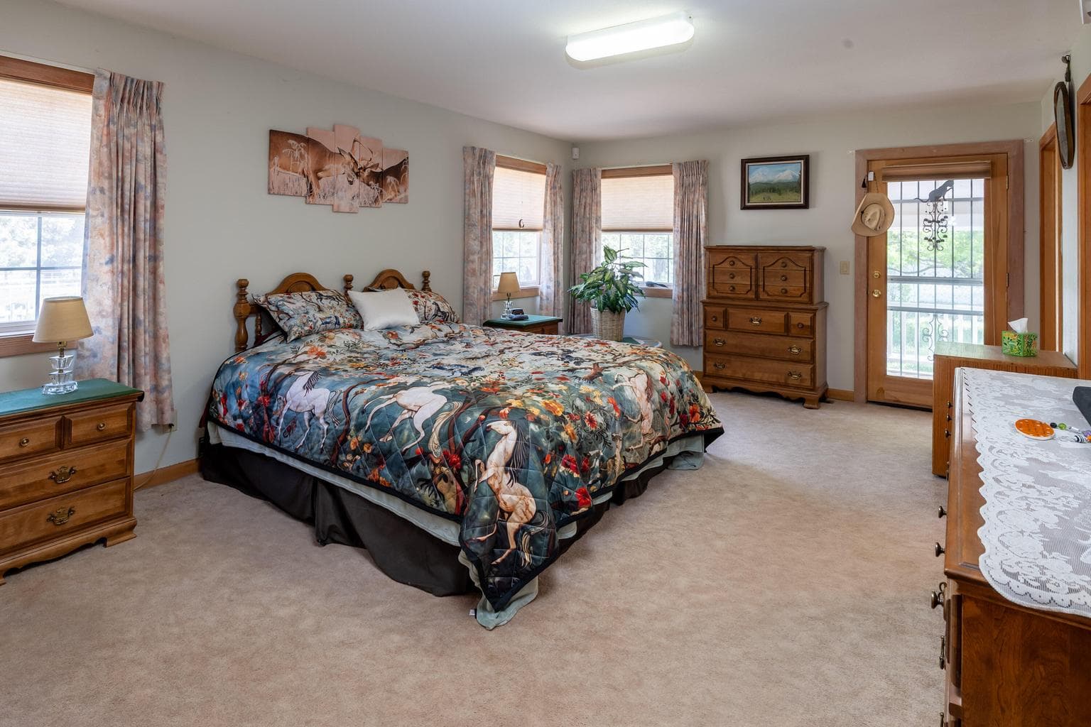 Photo of 16683 Bitterbrush Lane 15 of 50