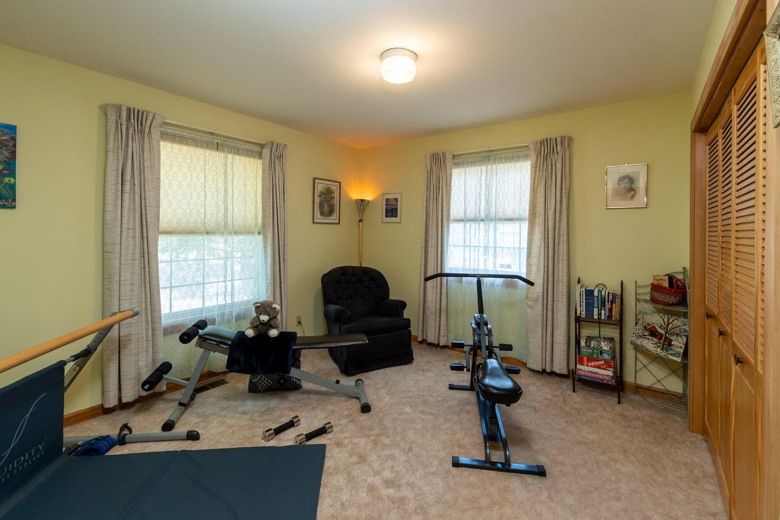 Photo of 16683 Bitterbrush Lane 21 of 50