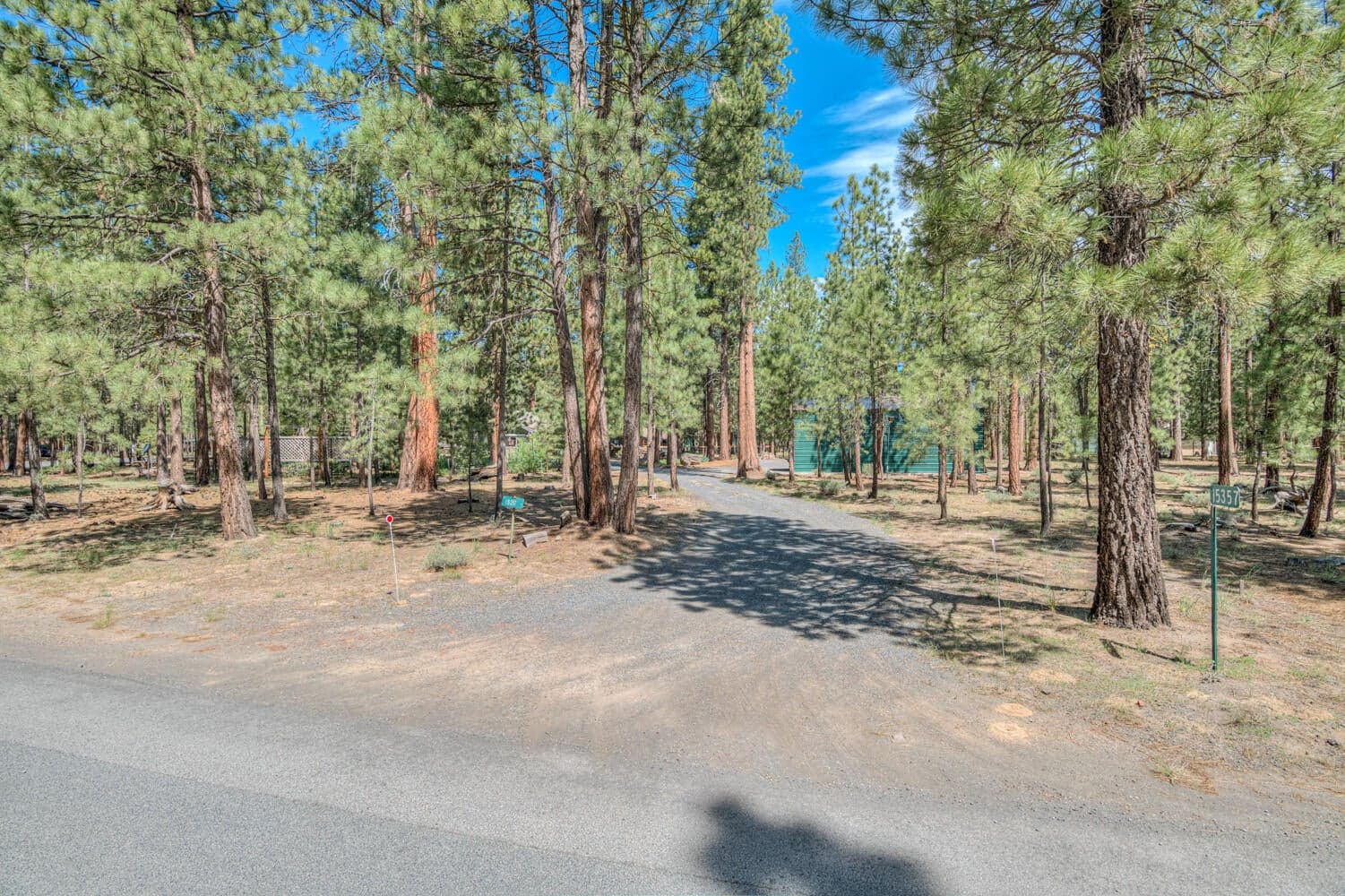 Photo of 15357 Ponderosa Loop 37 of 40