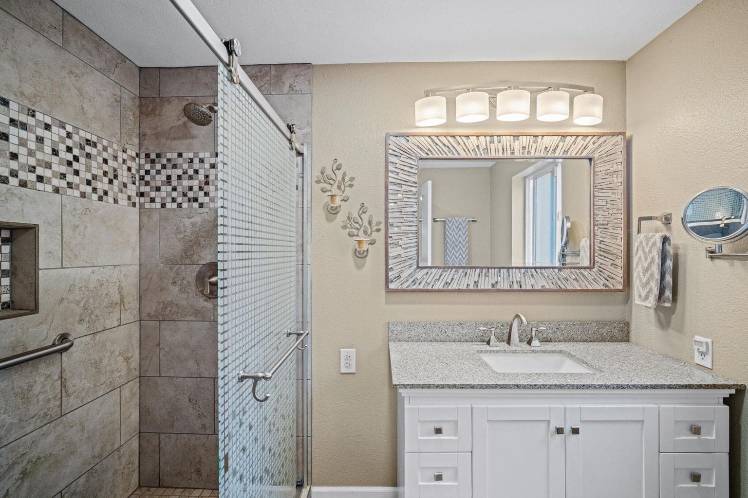 Tile walking shower