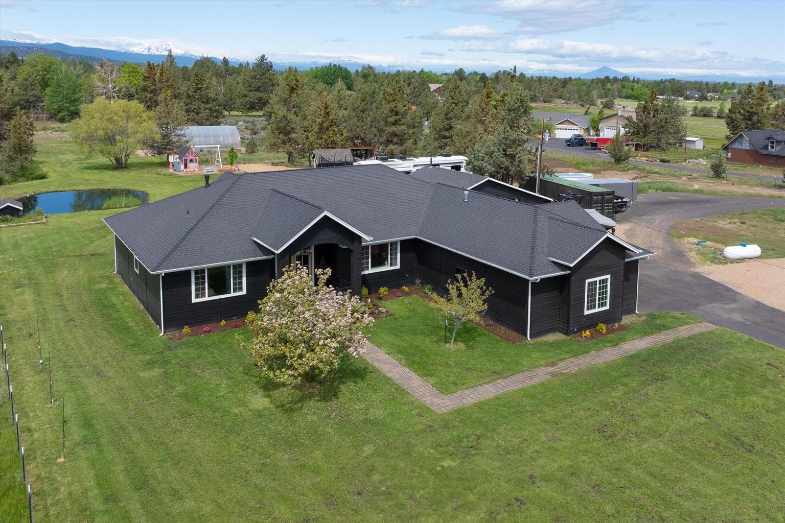 Photo of 62705 Hamby 2 of 40