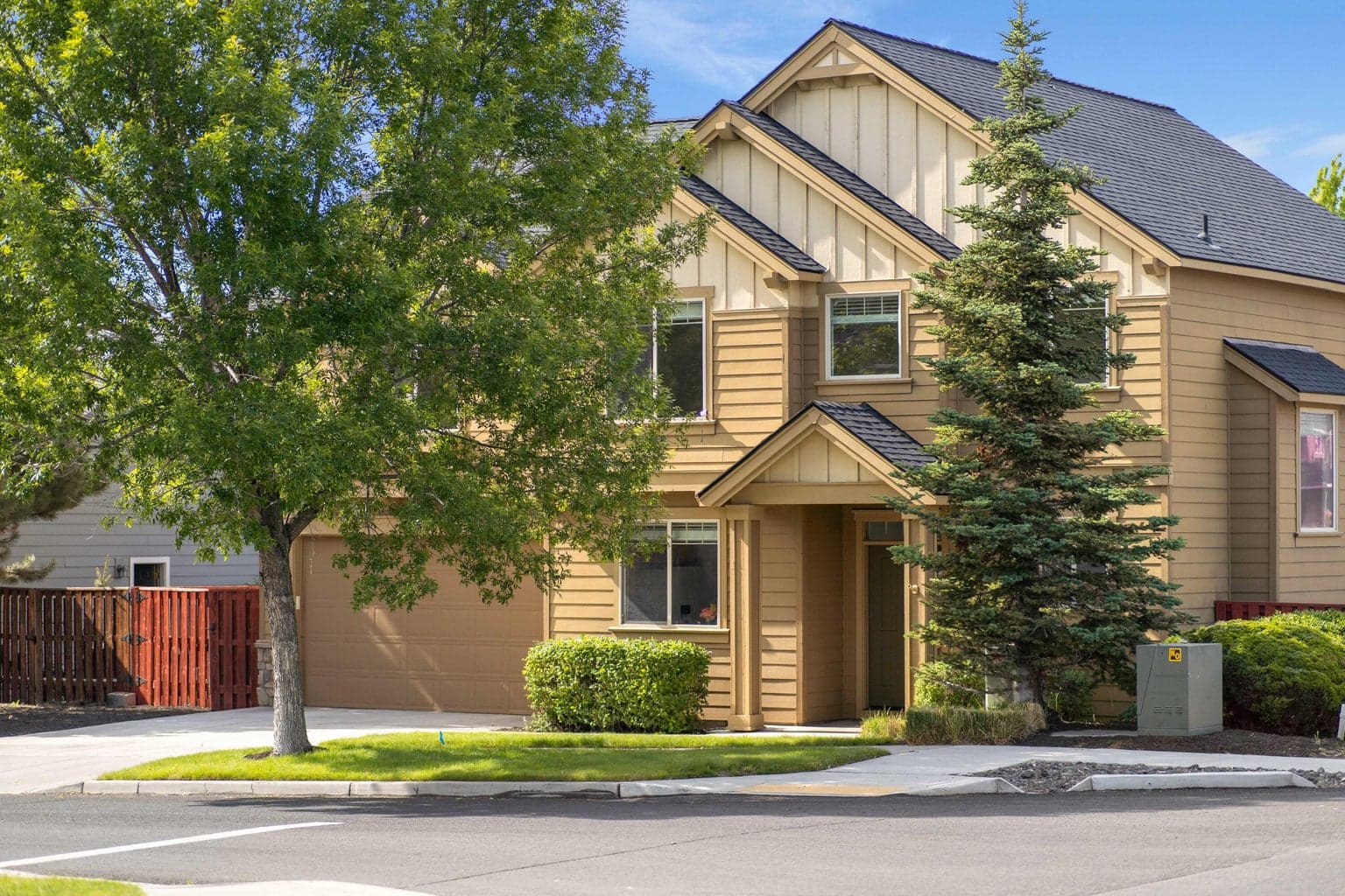 Photo of 2703 Northwest Greenwood Avenue 41 of 48