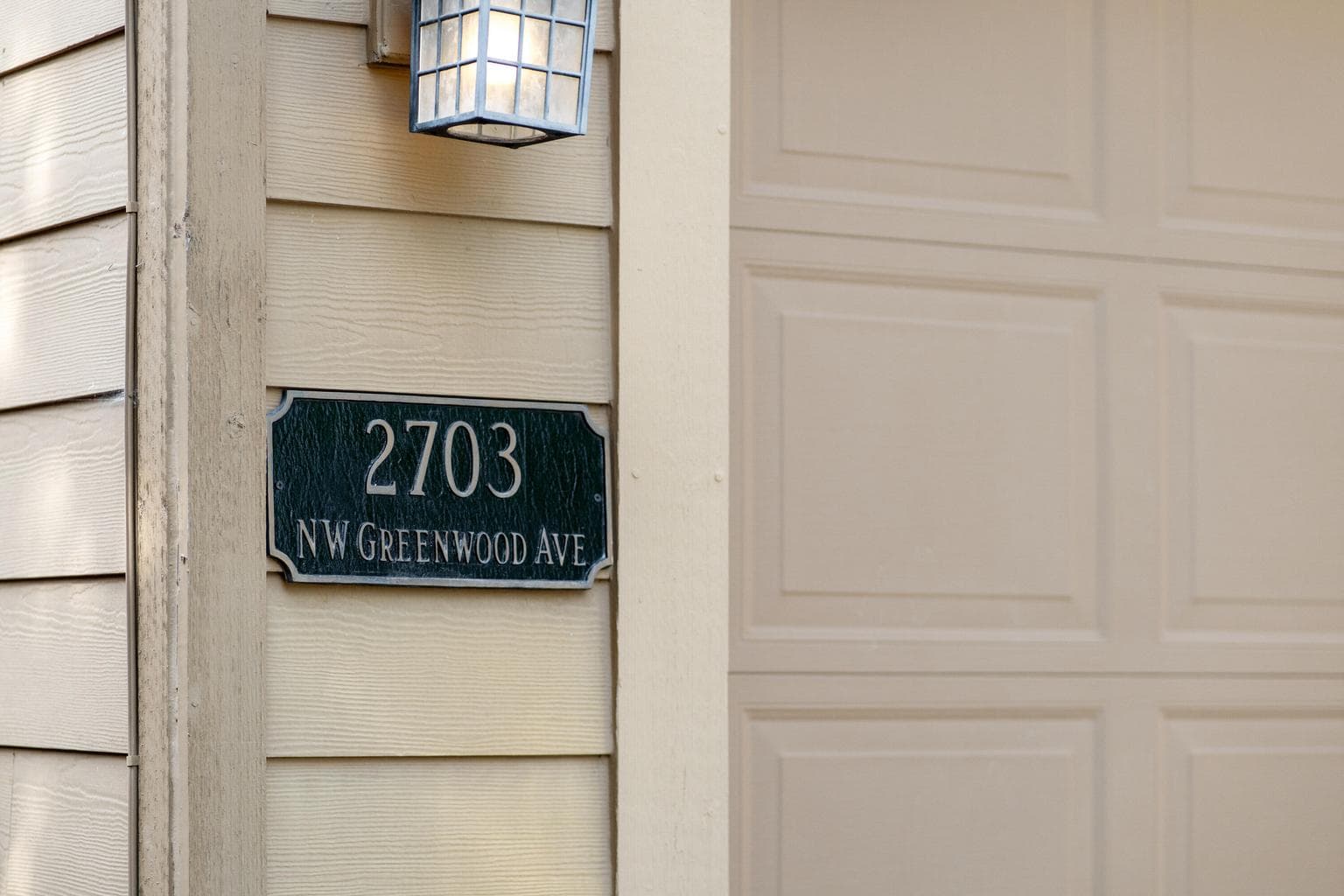 Photo of 2703 Northwest Greenwood Avenue 4 of 48