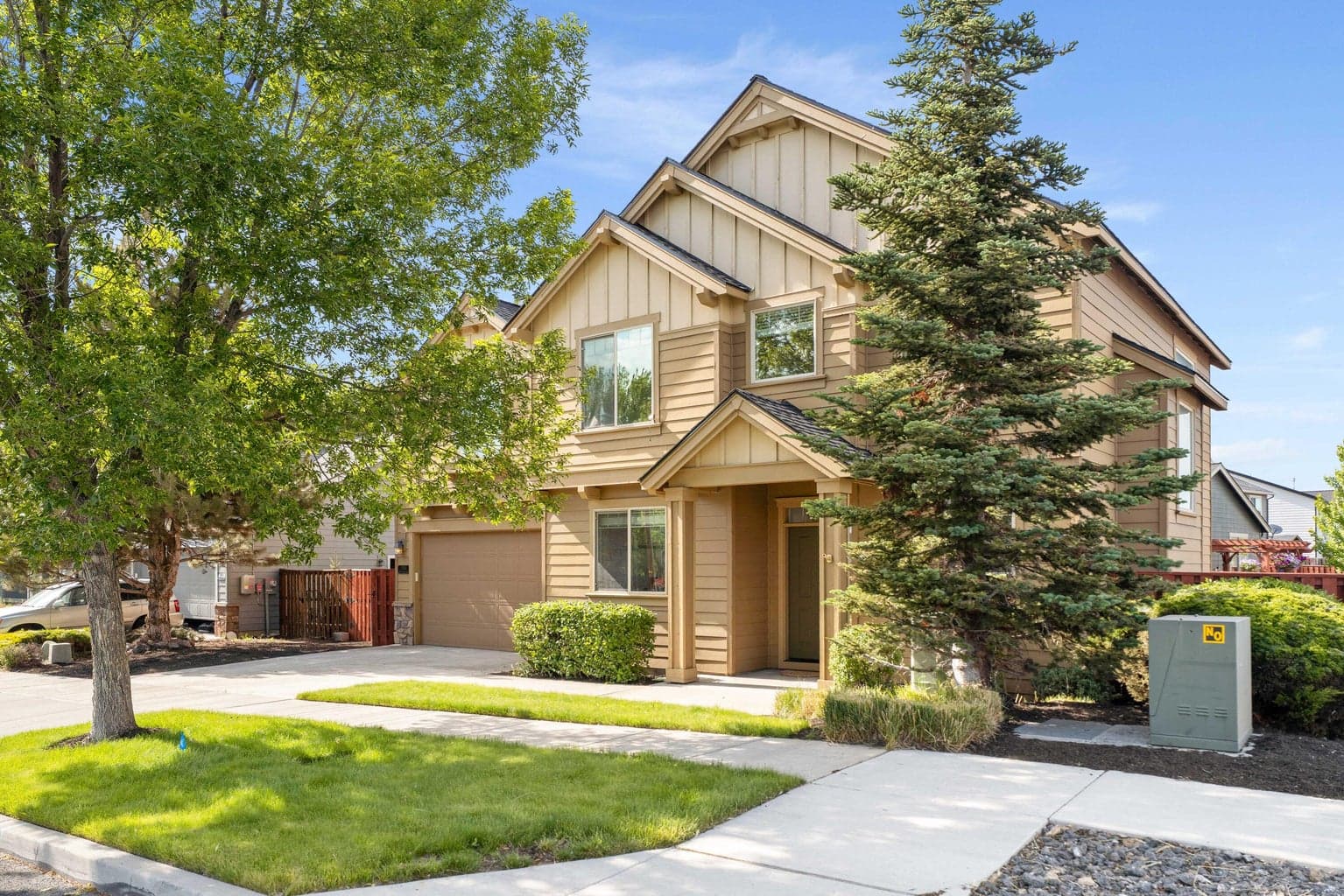 Photo of 2703 Northwest Greenwood Avenue 42 of 48
