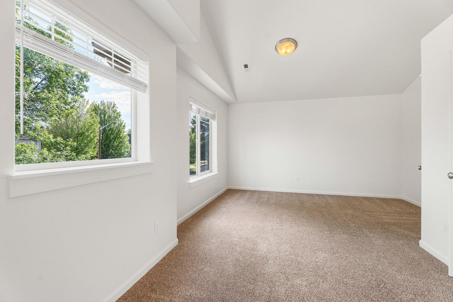 Photo of 2703 Northwest Greenwood Avenue 29 of 48