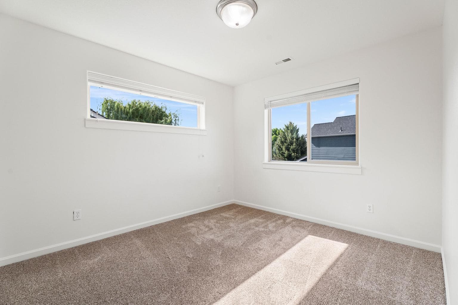Photo of 2703 Northwest Greenwood Avenue 32 of 48