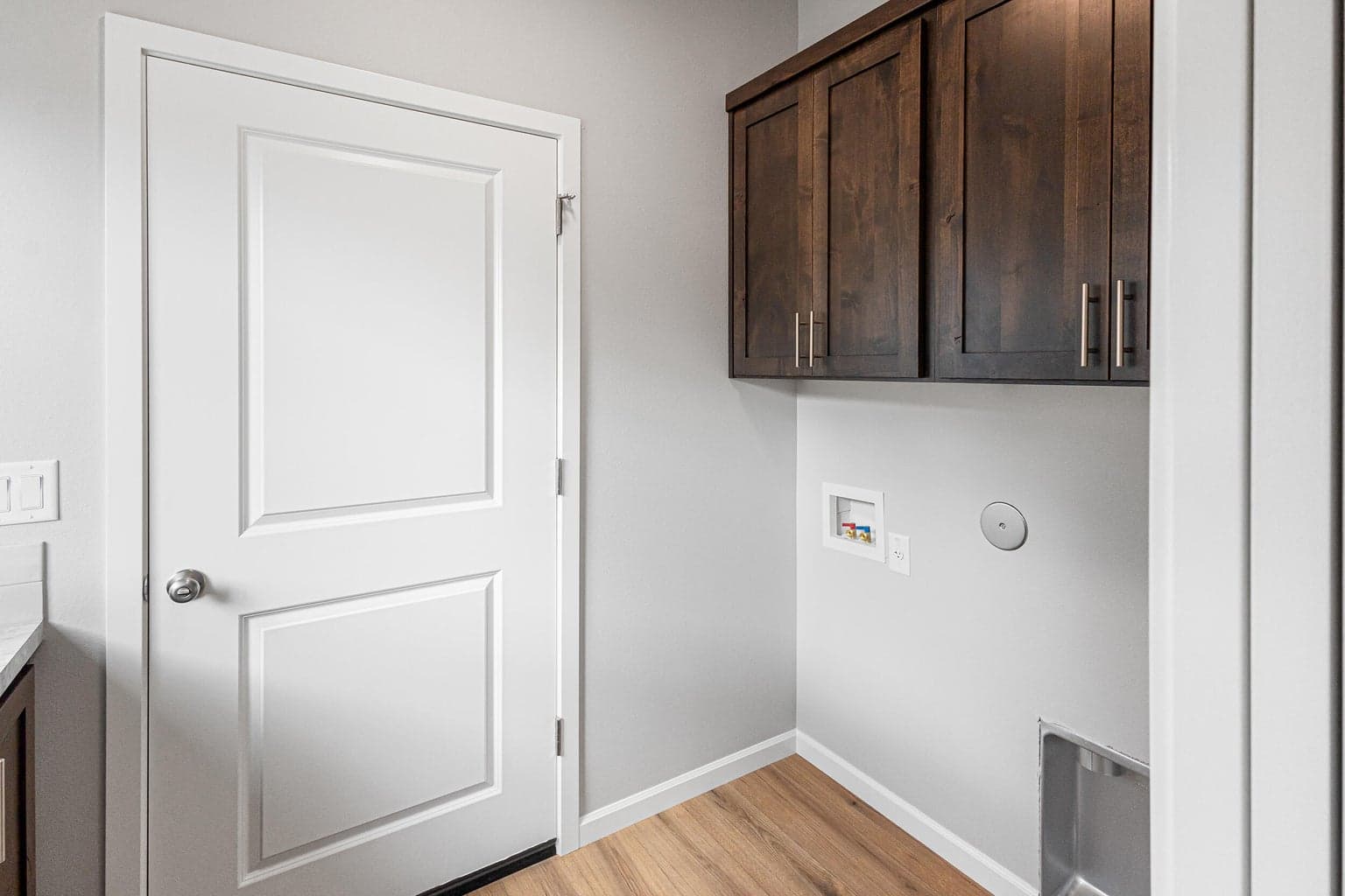 Photo of 563 SW H Street 15 of 23