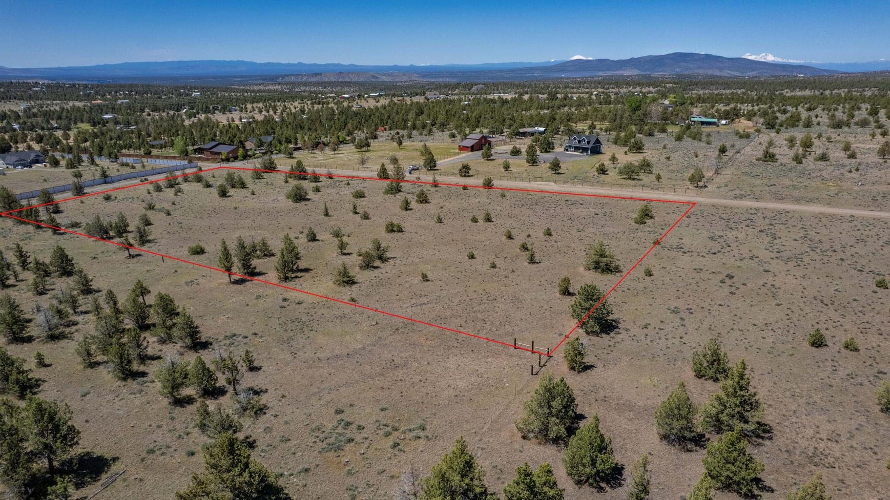 Photo of SE Coyote Lane 19 of 20