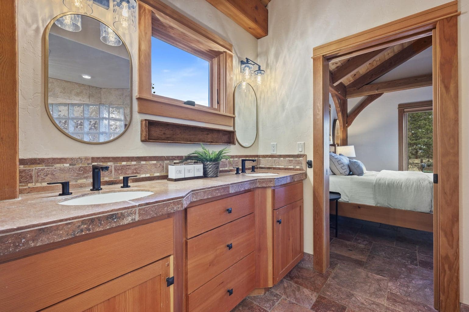 Photo of 67775 Cloverdale Road 15 of 43